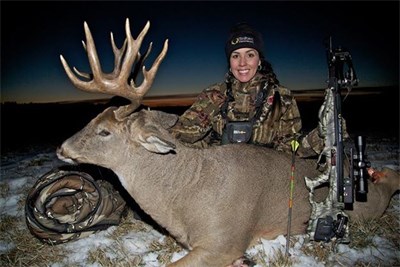 November 19th 2014, KELSY SCORES ON A GIANT WHITETAIL